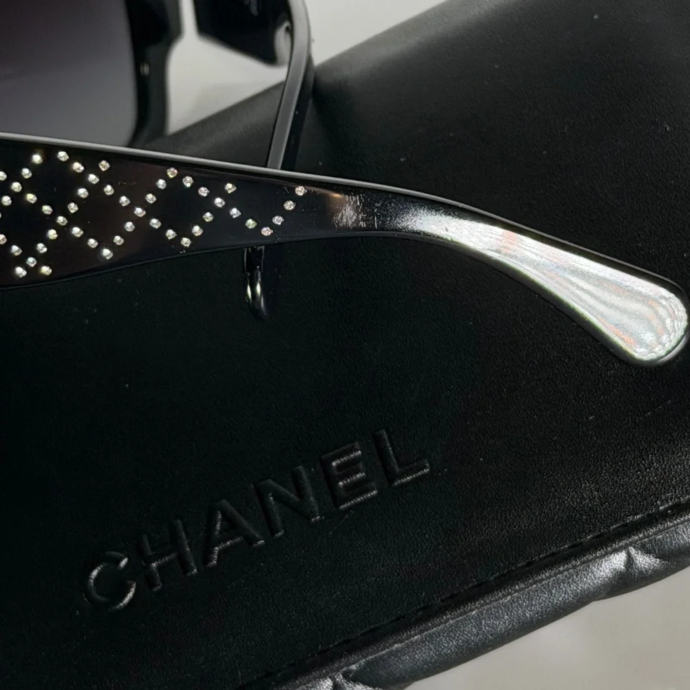 Chanel 5421-B Crystal CC Sunglasses – Black - Picture 8 of 12